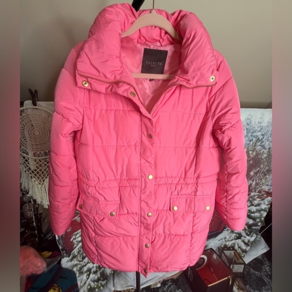 Talbots Pink Down Alternative Puffer Coat with Gold Accents. Size Medium Petite
